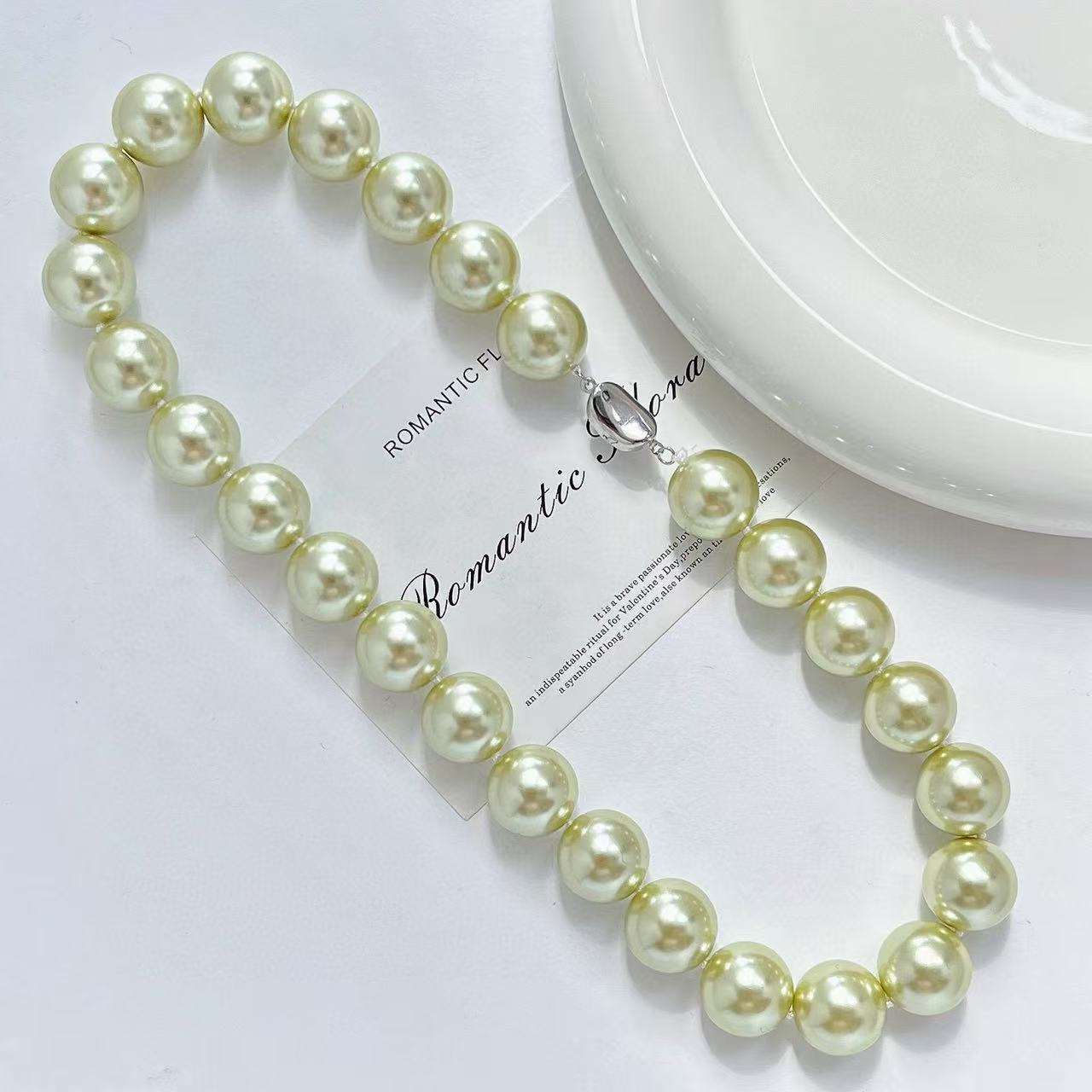 16mm High - Quality Large Round Yellow - Green Faux Crystal Pearl Choker Necklace | Spring Fashion